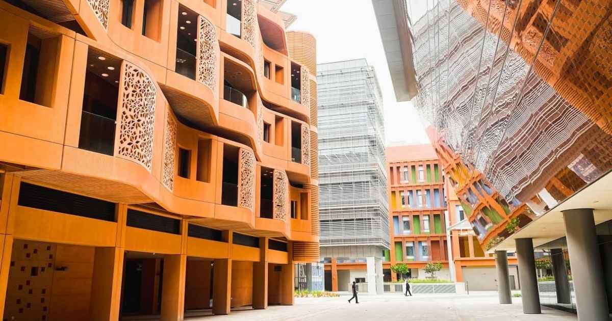 Aldar and Mubadala Buy The Link in Masdar City for AED 654 Million